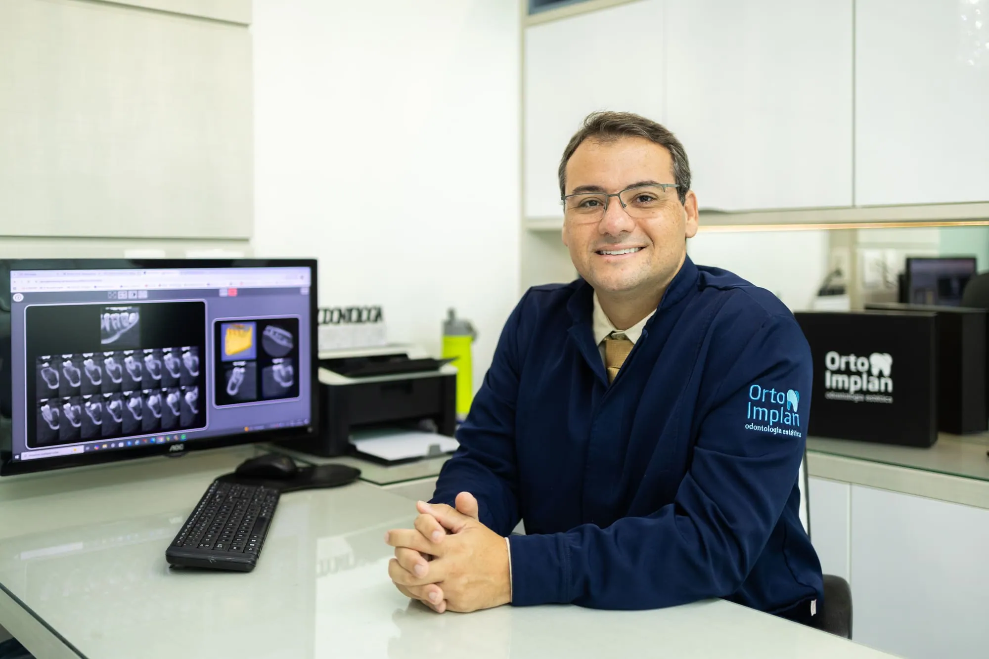 Dr. Rogério, referência clínica Orto Implan